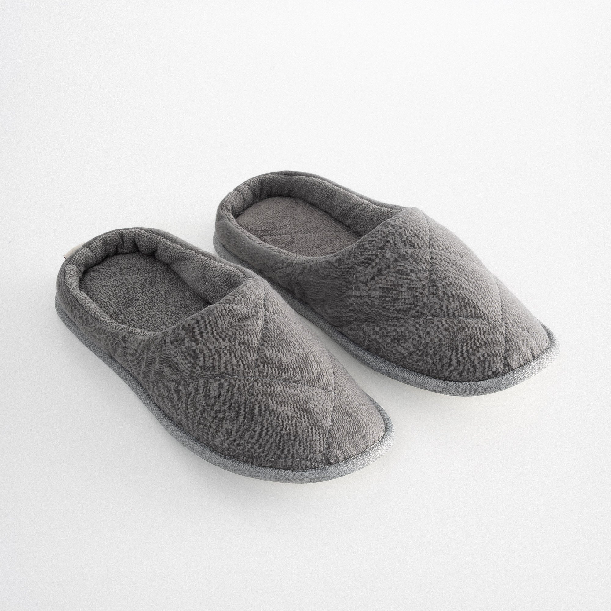 Kapitone Unisex Terlik Antrasit 40-44 Size