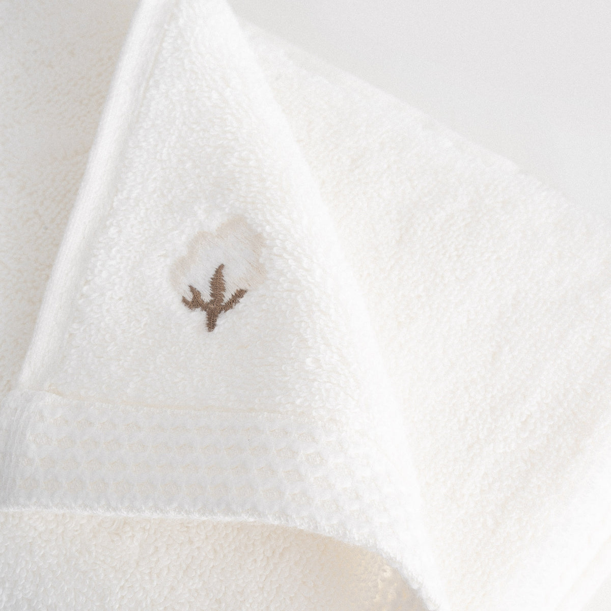 Pure Cotton Yüz Havlusu Organik Pamuk Kelebek Bordürlü Krem