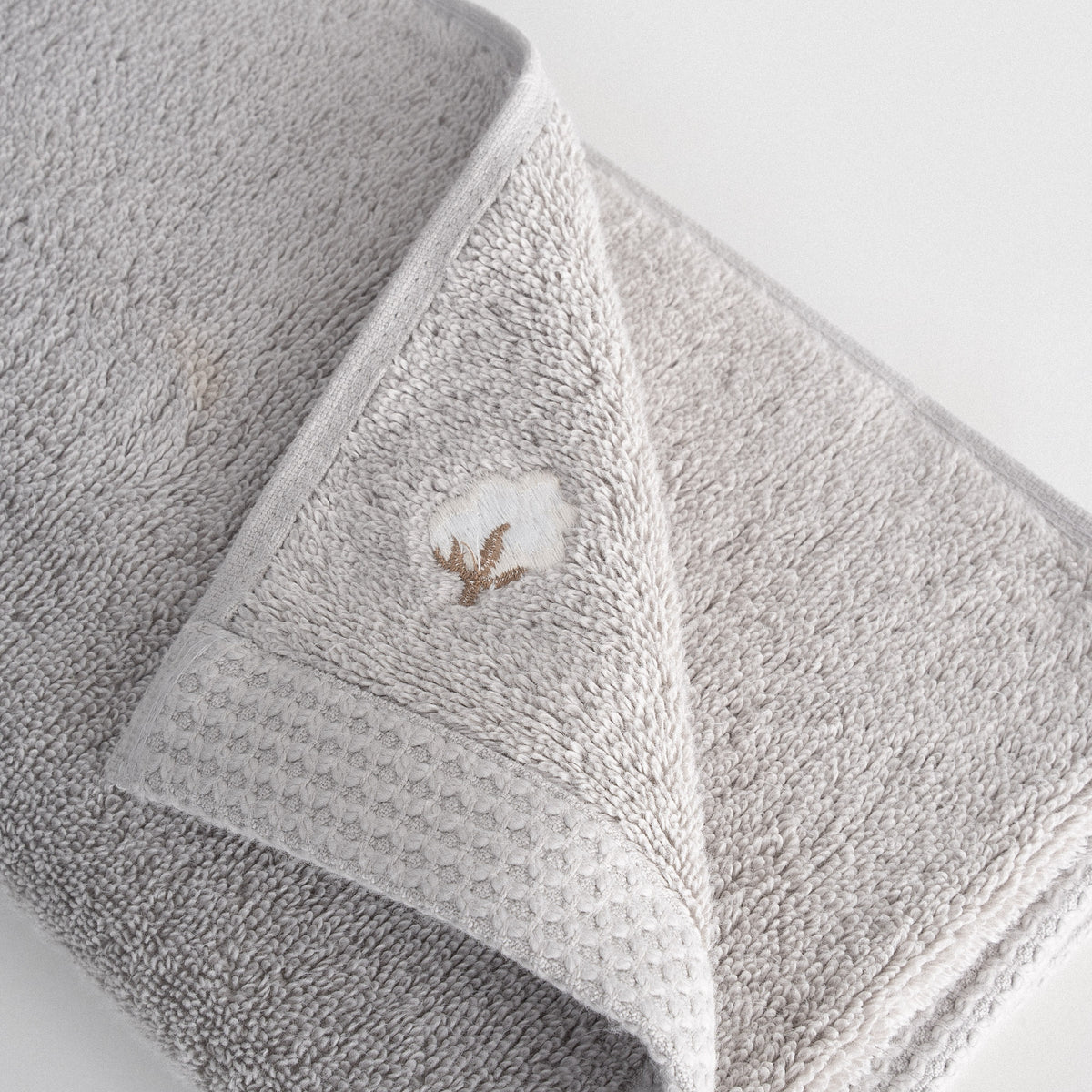 Pure Cotton Yüz Havlusu Organik Pamuk Kelebek Bordürlü Gri