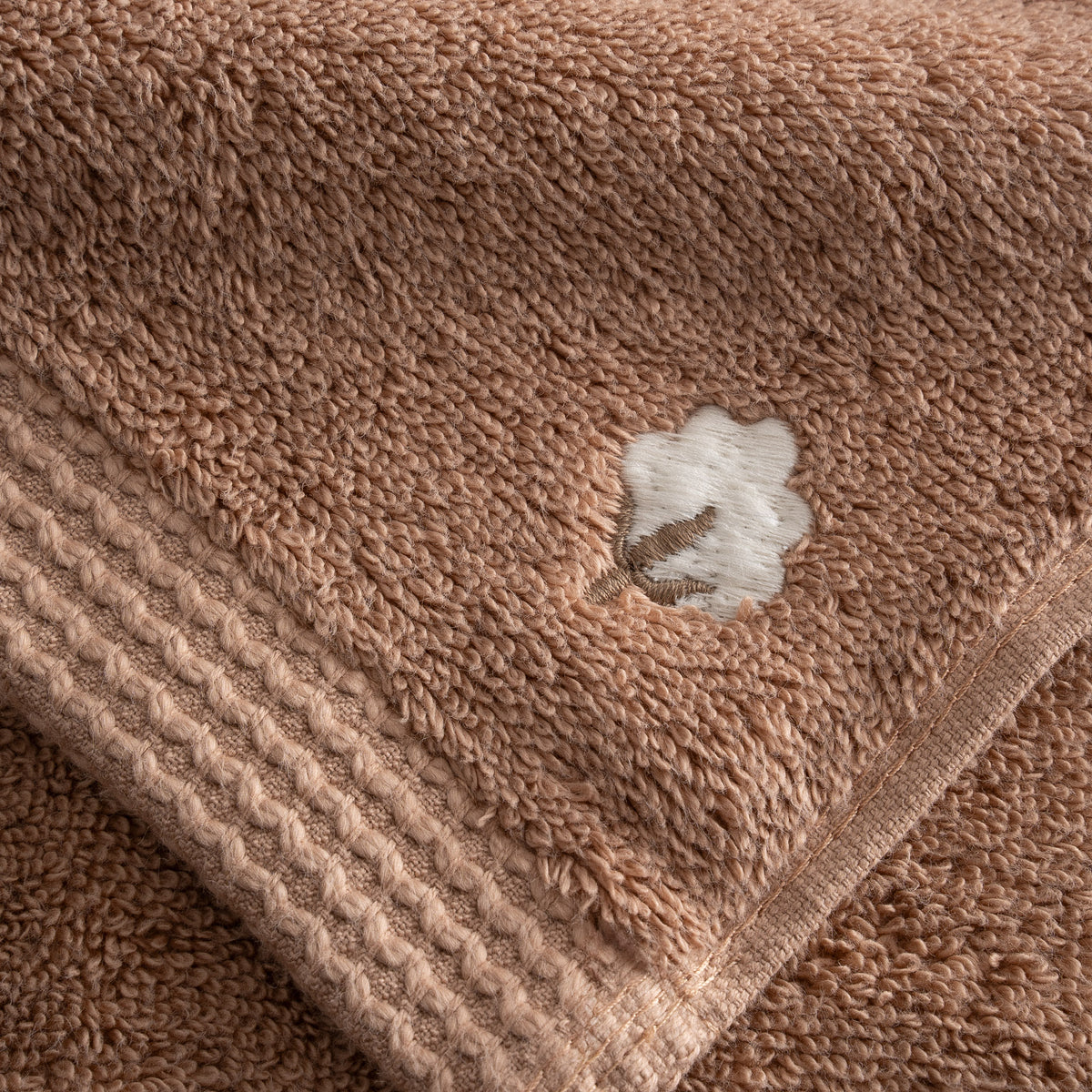 Pure Cotton Yüz Havlusu Organik Pamuk Kelebek Bordürlü Kahve