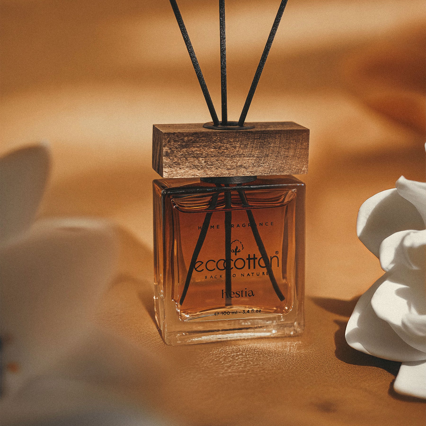 Hestia Oda Kokusu 100 Ml Çiçeksi Aromalı