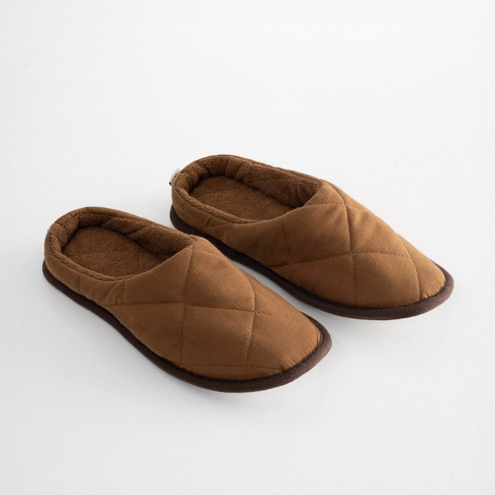 Kapitone Unisex Terlik Kahverengi 36-39 Size