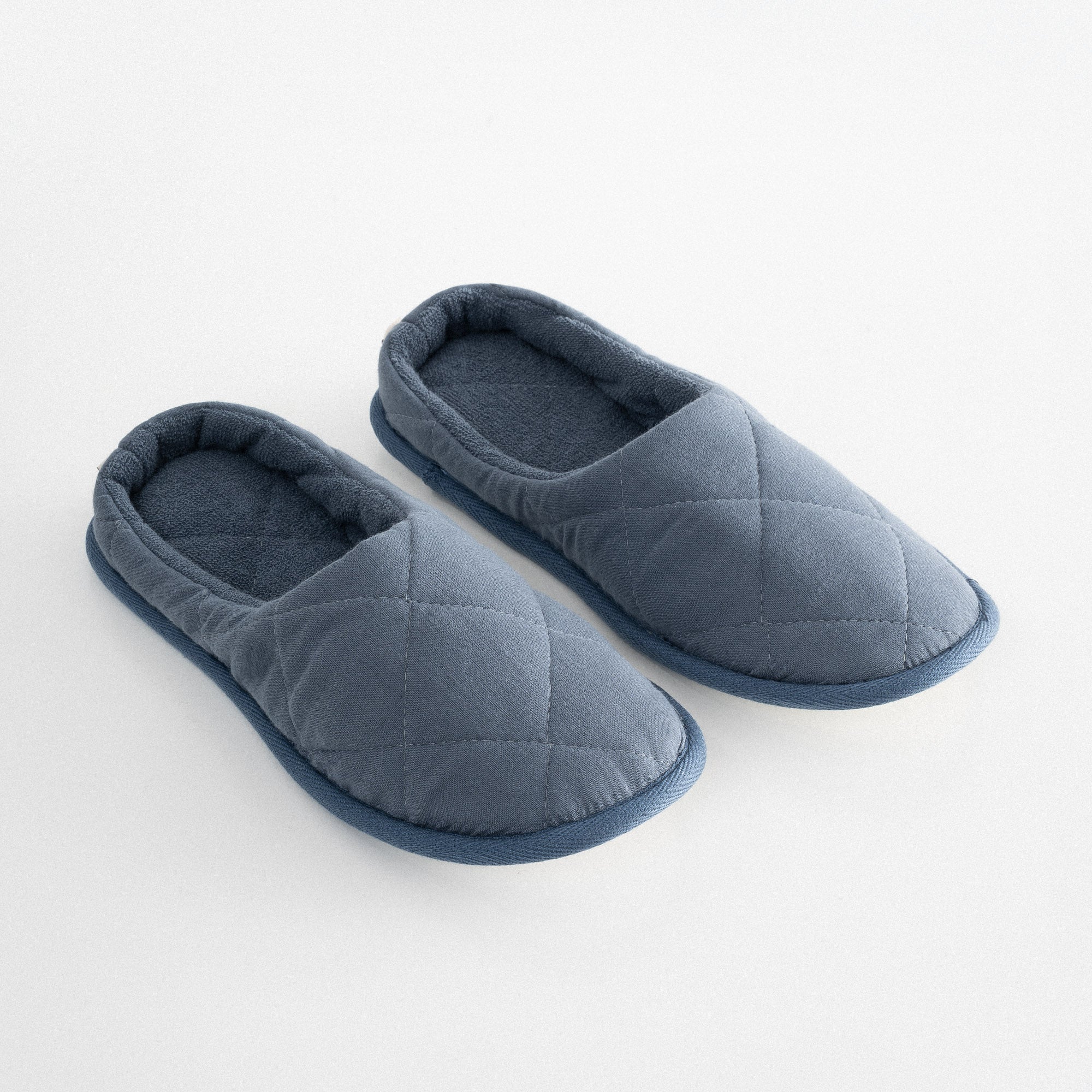 Kapitone Unisex Terlik Lacivert 40-44 Size