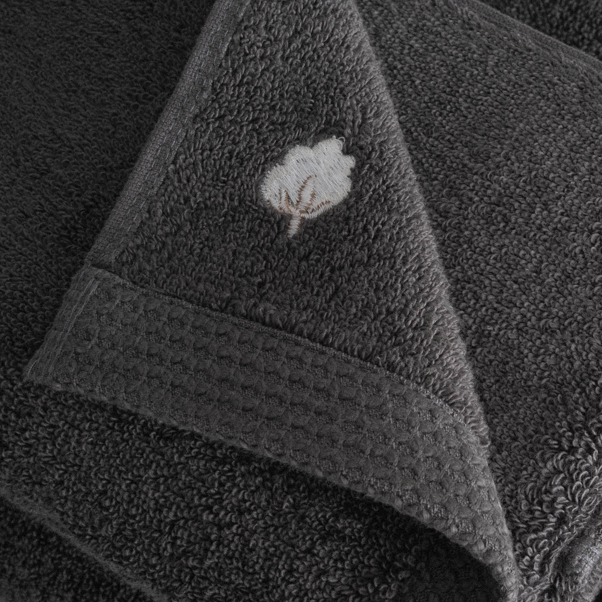 Pure Cotton 3 lü Havlu Seti Organik Pamuk Kelebek Bordürlü Antrasit