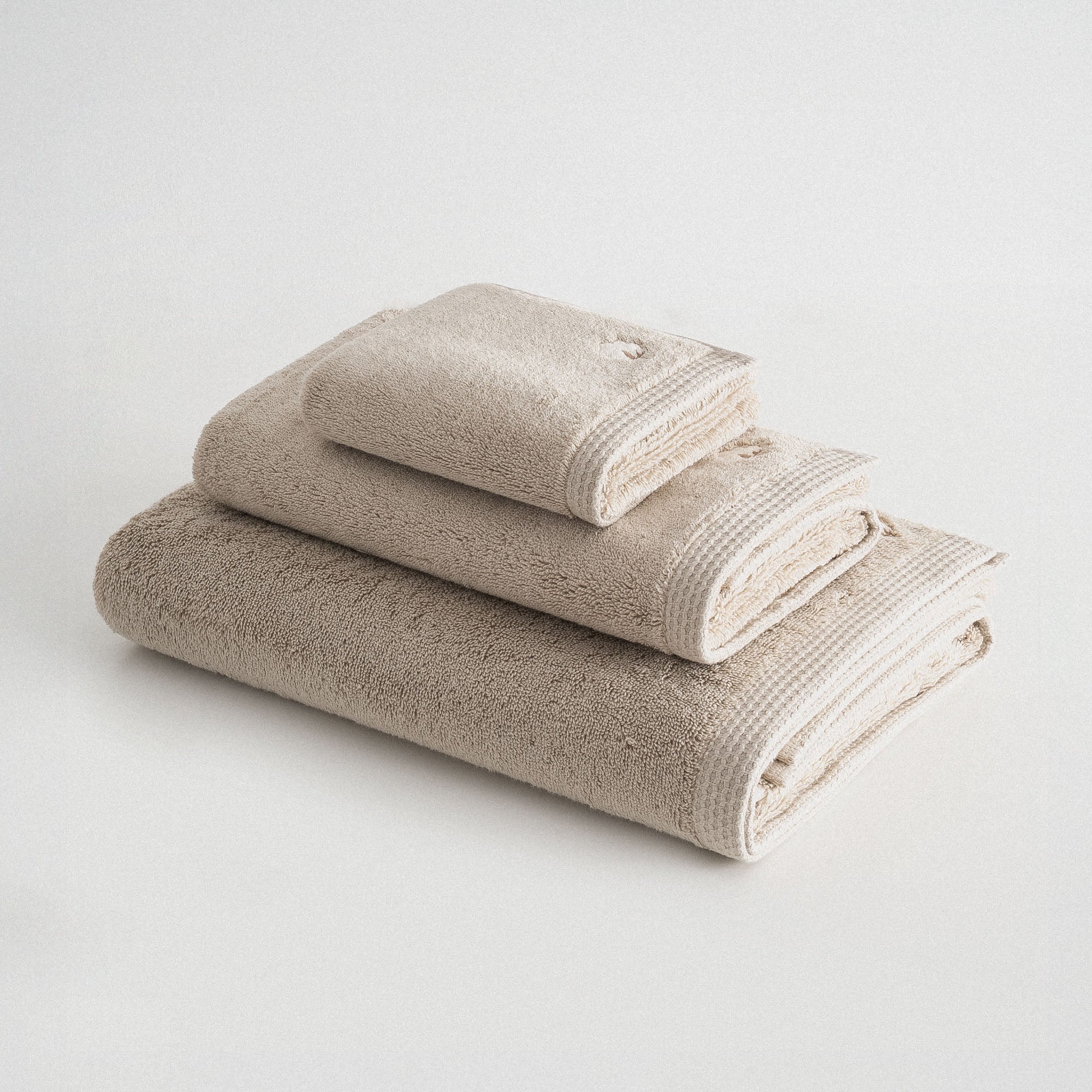 Pure Cotton 3 lü Havlu Seti Organik Pamuk Kelebek Bordürlü Bej