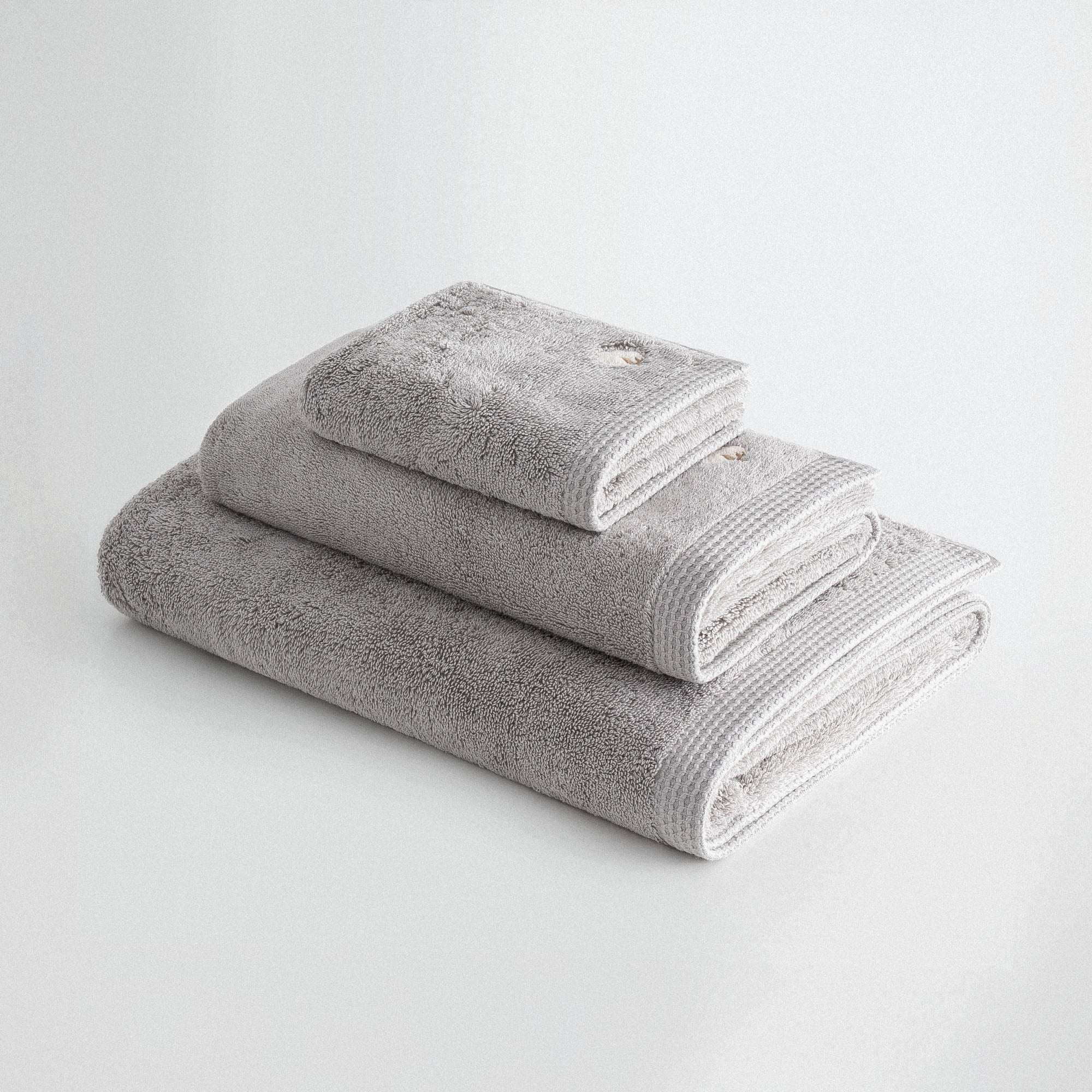 Pure Cotton 3 lü Havlu Seti Organik Pamuk Kelebek Bordürlü Gri