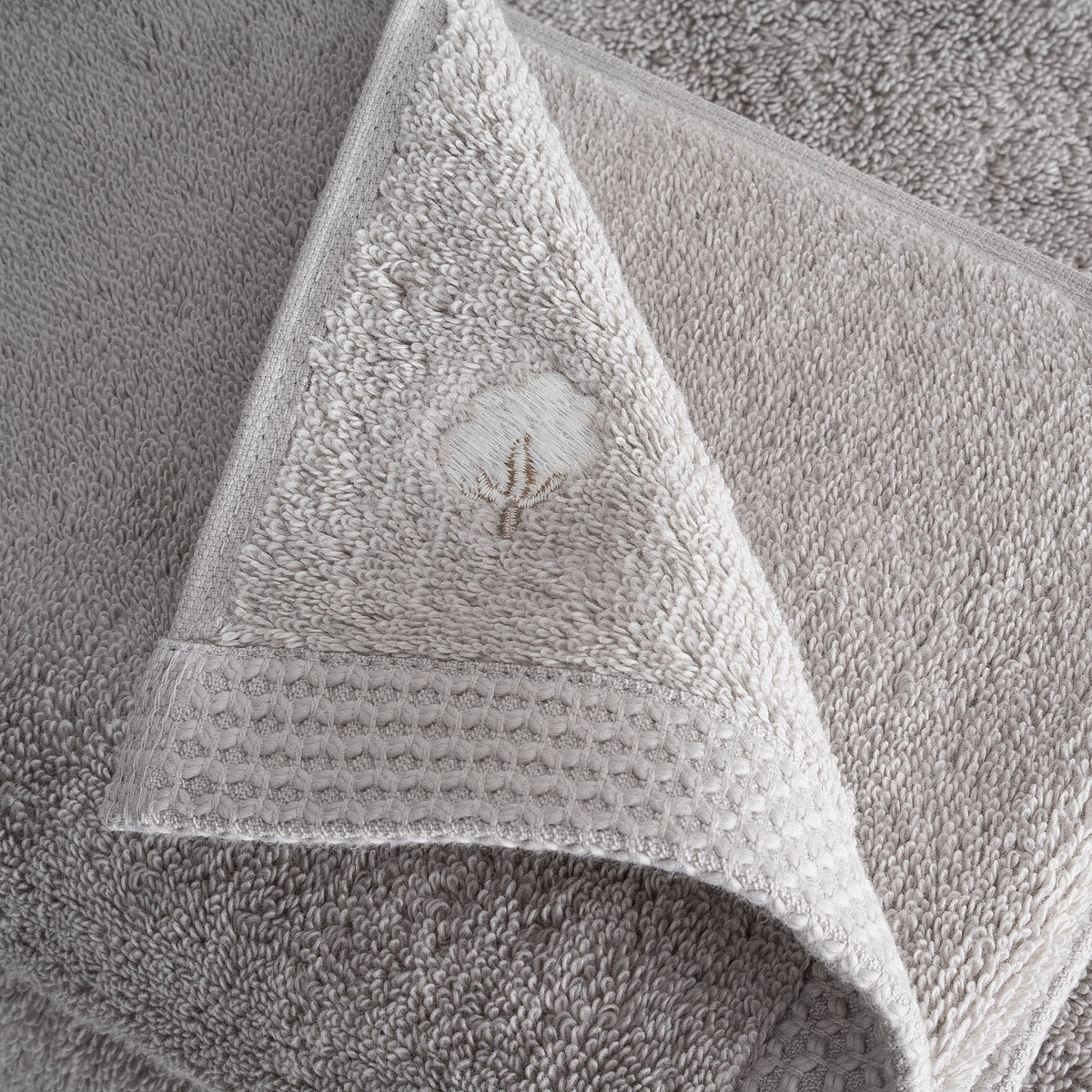 Pure Cotton 3 lü Havlu Seti Organik Pamuk Kelebek Bordürlü Gri