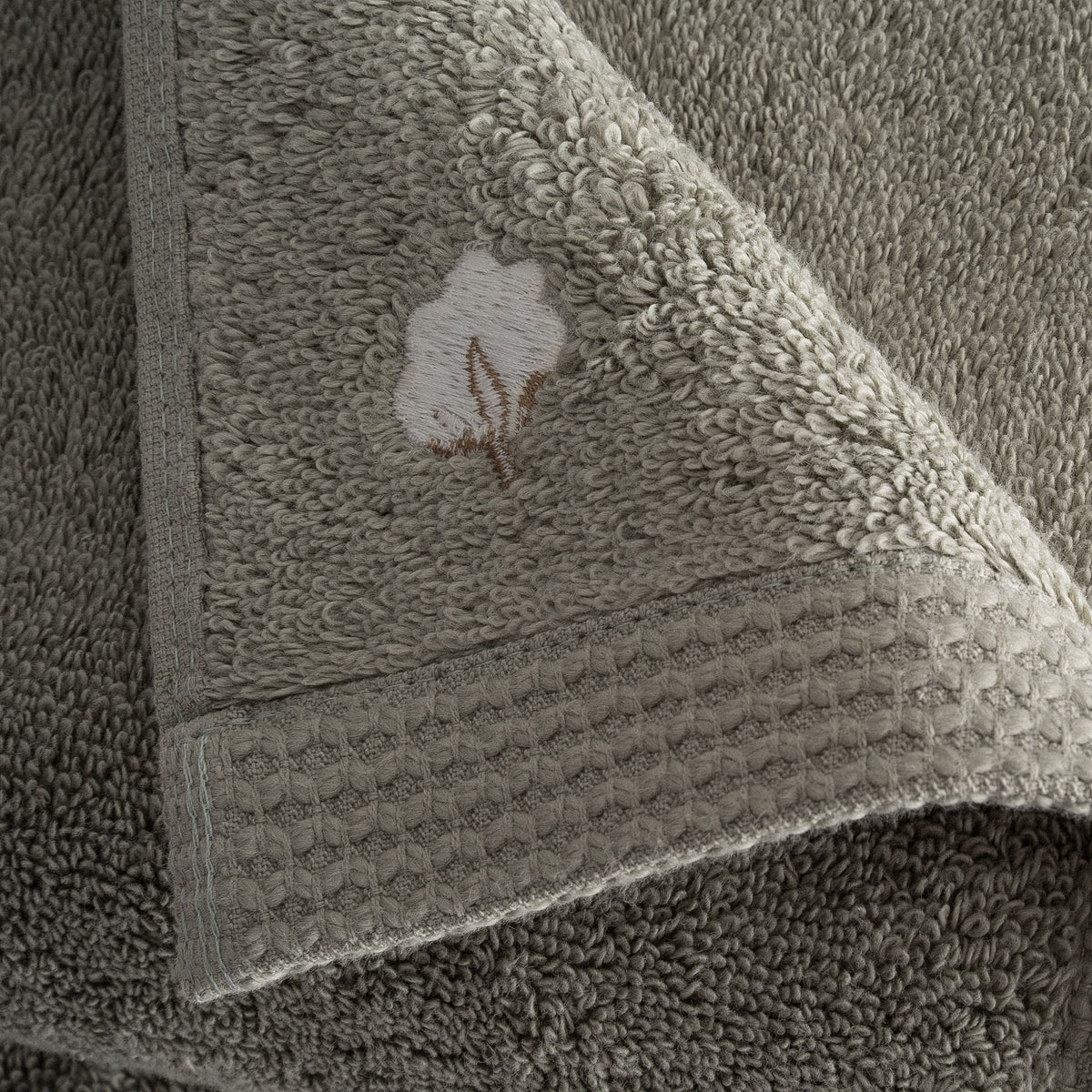 Pure Cotton 3 lü Havlu Seti Organik Pamuk Kelebek Bordürlü Yeşil