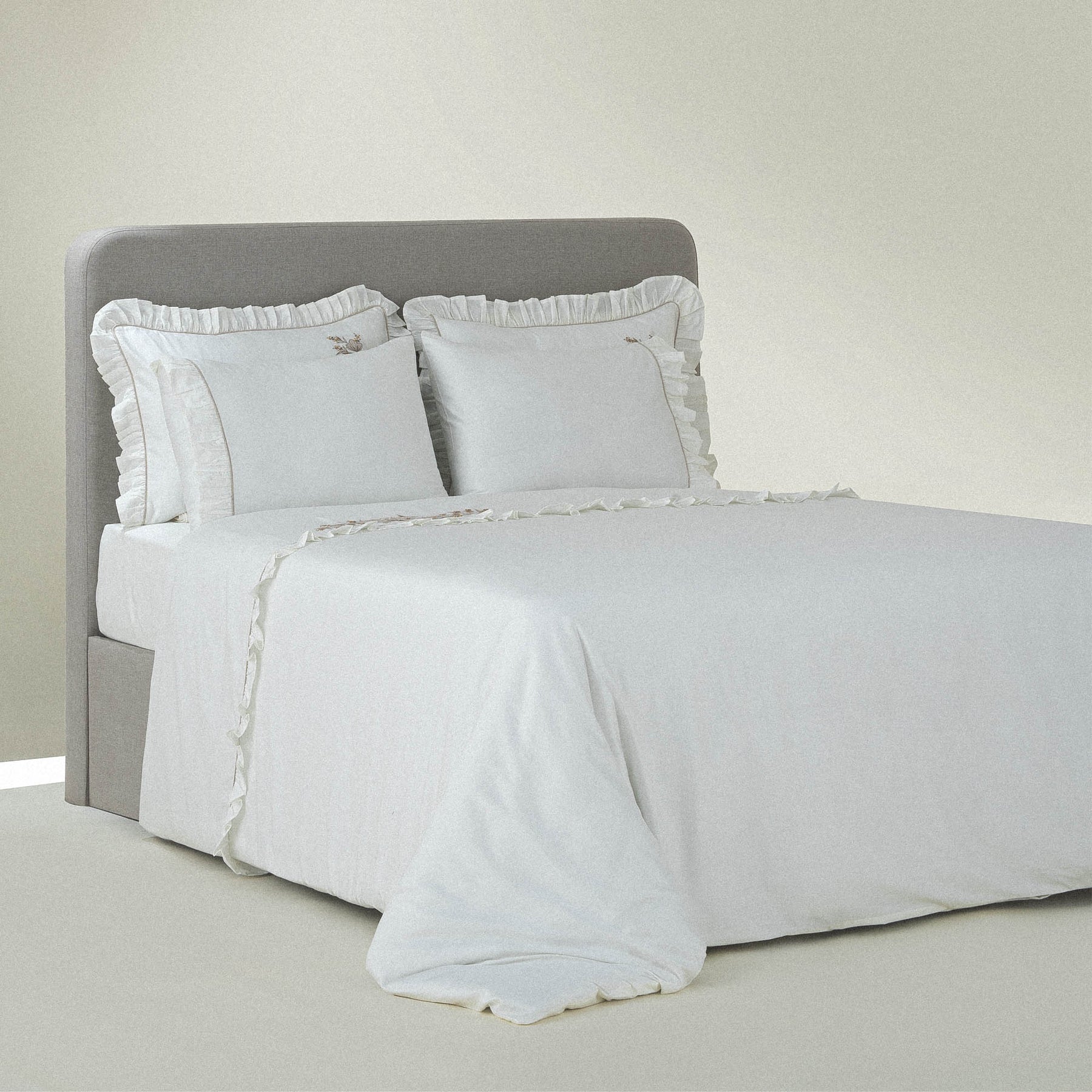 Vanya Battal Boy Nevresim Takımı Organik Pamuk Saten Krem